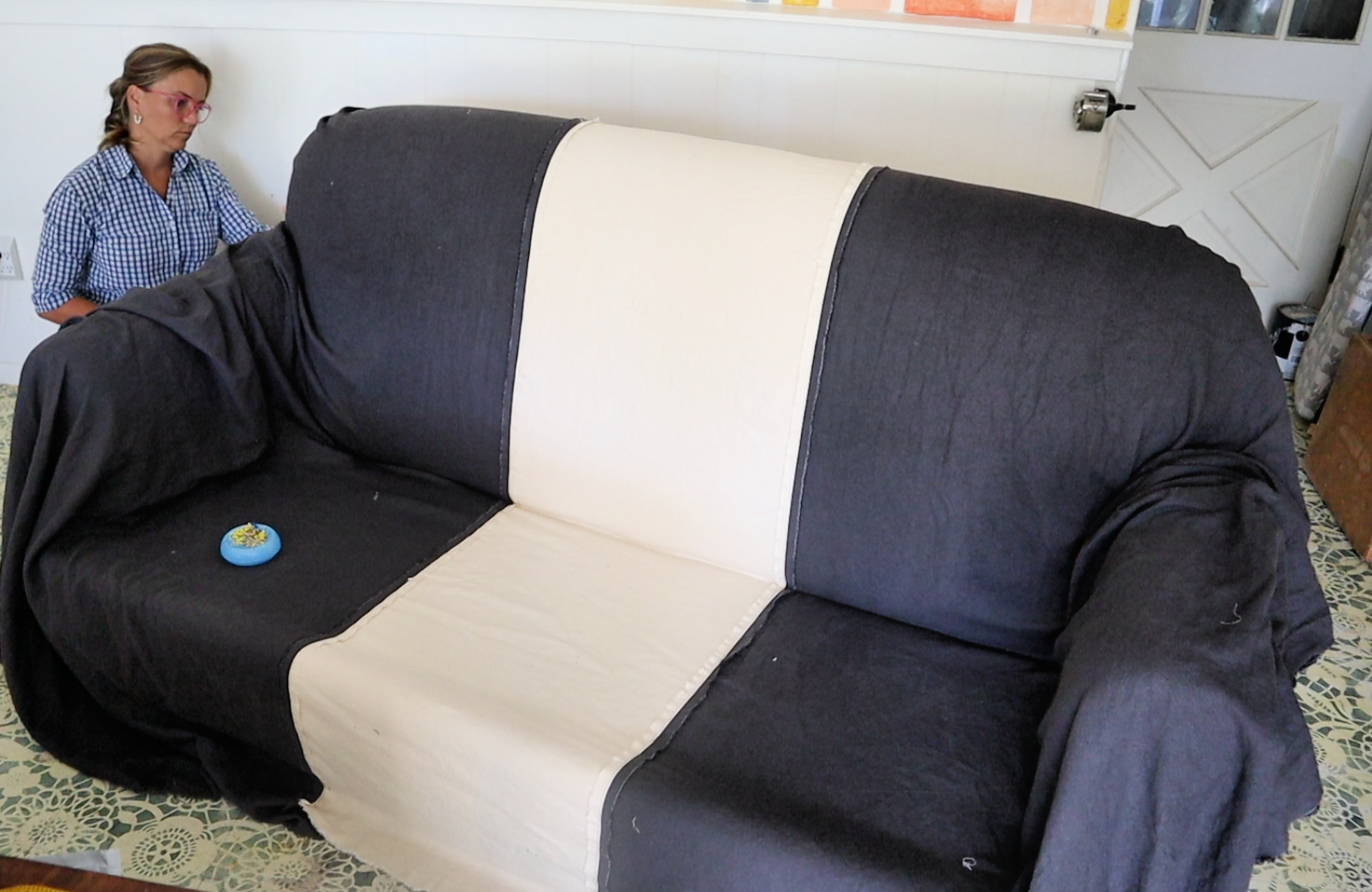 can you slipcover a leather sofa